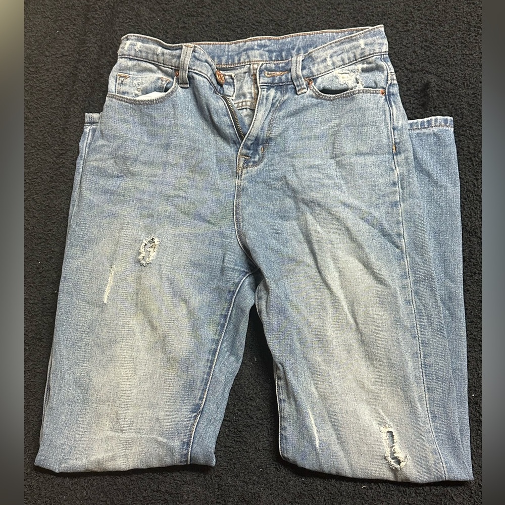 BDG urban outfitters mom jeans!